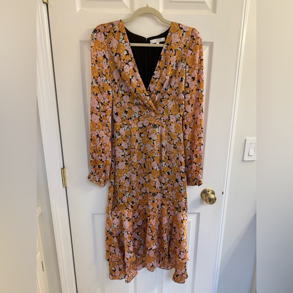 WAYF Floral V-Neck Long Sleeve Dress